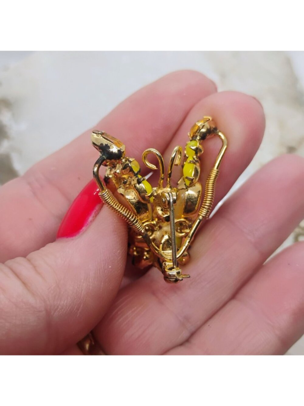 Vtg Unsigned Schreiner Butterfly Trembler Brooch Yellow Orange Rhinestone - Picture 5 of 6